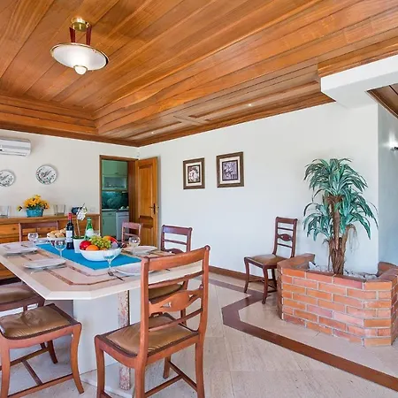 Villa Fontainha By